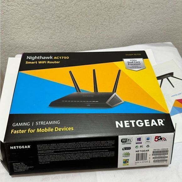 NETGEAR Nighthawk AC1750 Smart Wifi Router - Picture 1 of 6